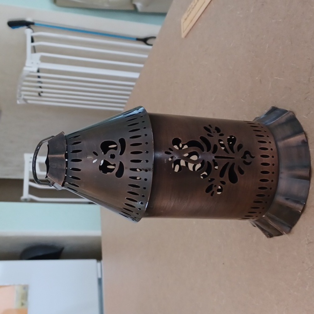 Metal tea light. Pfaltzgraff Village pattern.